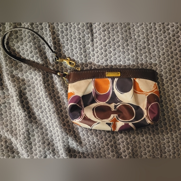 Coach satin hand drawn scarf print wristlet y2k - Picture 1 of 6